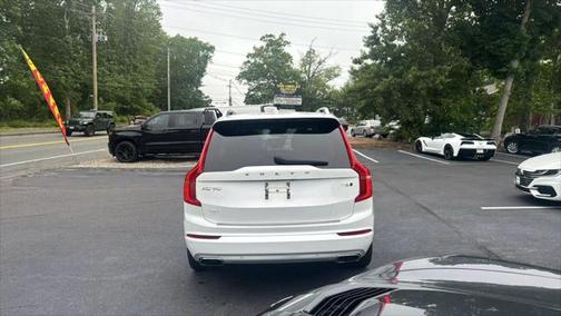 2019 Volvo XC90 T6 Momentum