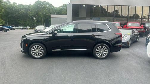2022 Cadillac XT6 Premium Luxury AWD