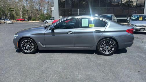 Bluestone Metallic 2020 BMW 530 xDrive