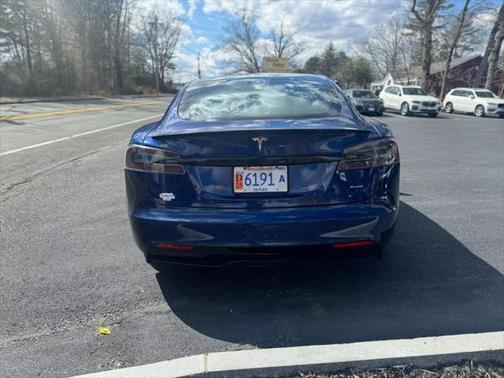 2022 Tesla Model S Plaid
