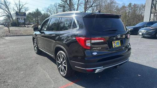 Black 2019 Honda Pilot Elite