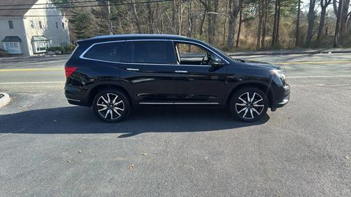 Black 2019 Honda Pilot Elite