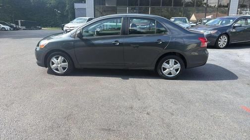 2010 Toyota Yaris Base
