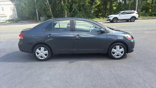 2010 Toyota Yaris Base