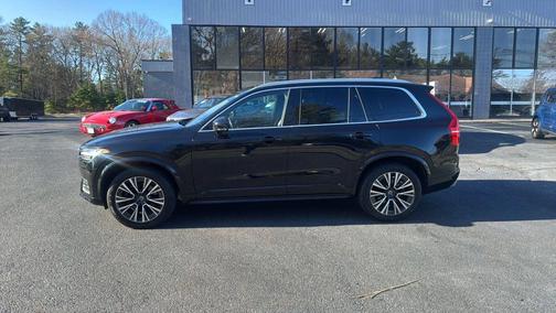 Onyx Black Metallic 2020 Volvo XC90 T5 Momentum