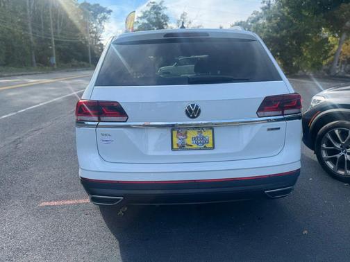 2022 Volkswagen Atlas 2.0T SEL