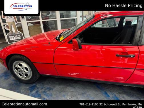 1987 Porsche 924 2D Coupe