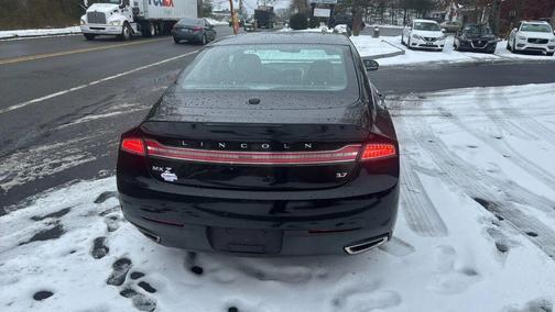 2013 Lincoln MKZ Base