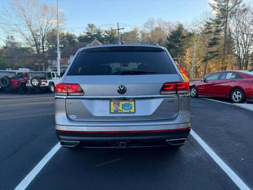 2021 Volkswagen Atlas 3.6L SE w/Technology