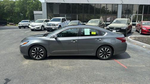 2018 Nissan Altima 2.5 SV