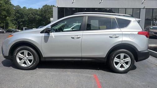 Classic Silver Metallic 2014 Toyota RAV4 XLE