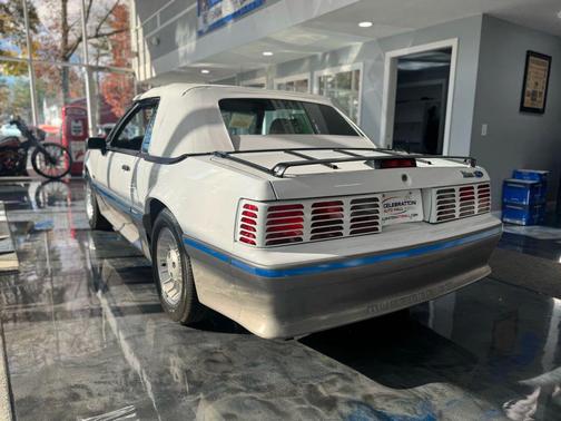 1988 Ford Mustang GT