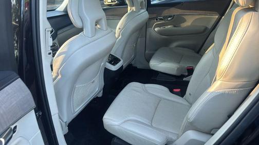 2021 Volvo XC90 T6 Inscription