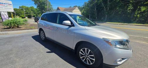 Brilliant Silver Metallic 2016 Nissan Pathfinder S