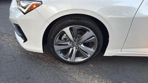 2023 Acura TLX Advance