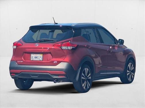 2019 Nissan Kicks SR