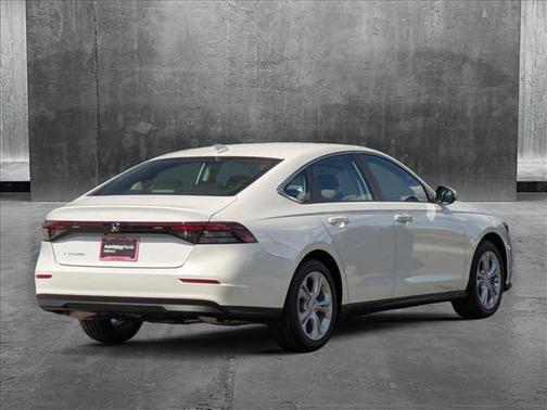 2025 Honda Accord LX 1.5T