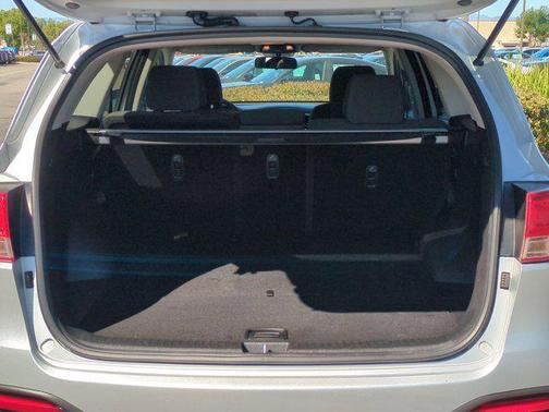 Sparkling Silver 2017 Kia Sorento LX