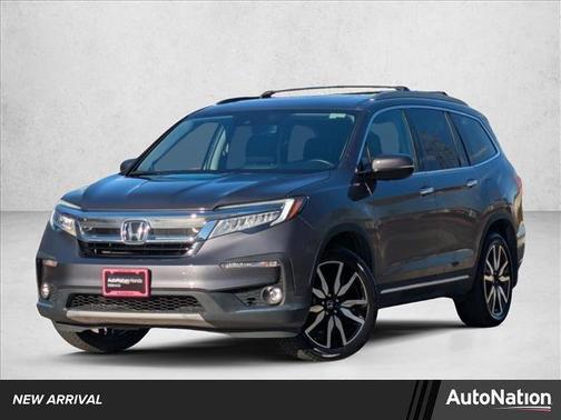 2022 Honda Pilot Touring 8-Passenger