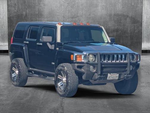 2006 Hummer H3 Base