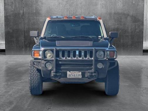 2006 Hummer H3 Base