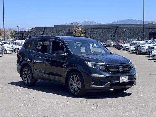 2022 Honda Pilot 2WD Sport