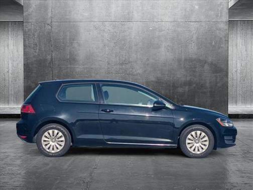 2015 Volkswagen Golf Launch Edition 2-Door