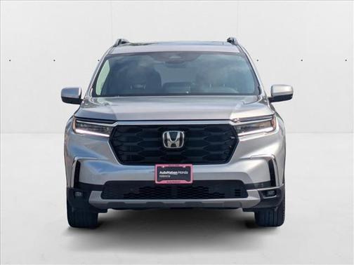 2024 Honda Pilot Touring 8-Passenger