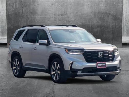 2024 Honda Pilot Touring 8-Passenger