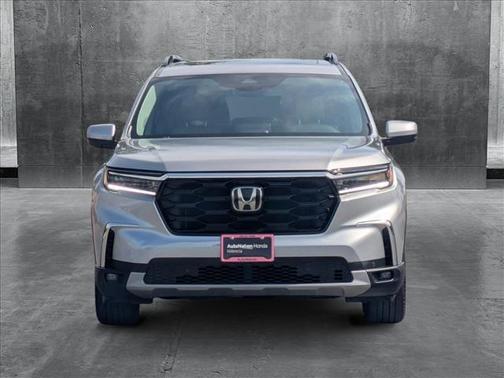 2024 Honda Pilot Touring 8-Passenger