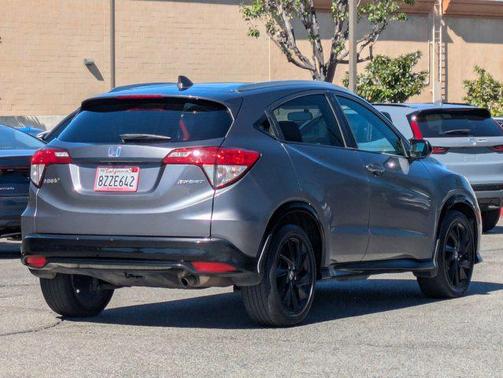 2022 Honda HR-V 2WD Sport