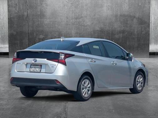 2022 Toyota Prius L