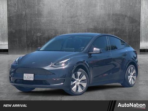 2024 Tesla Model Y Long Range Dual Motor All-Wheel Drive