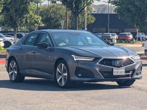 2023 Acura TLX Advance