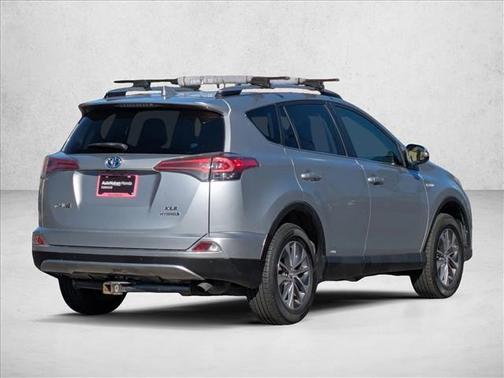 2017 Toyota RAV4 Hybrid SE