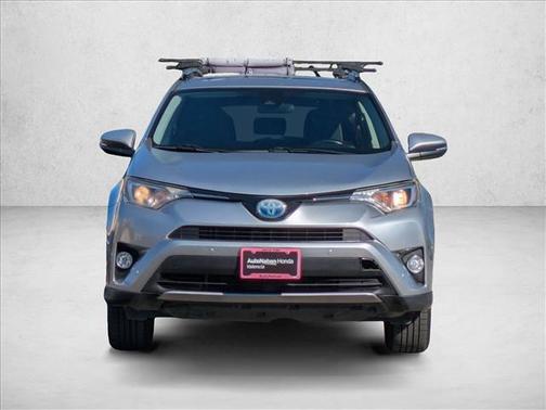 2017 Toyota RAV4 Hybrid SE