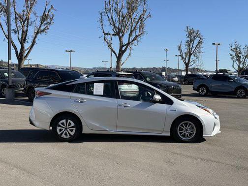 2017 Toyota Prius Four