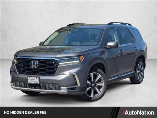 Modern Steel Metallic 2025 Honda Pilot Touring 8-Passenger