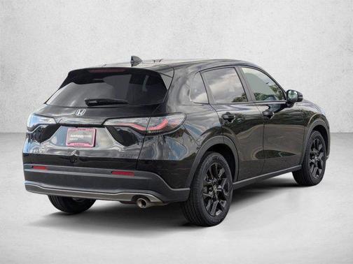 Crystal Black Pearl 2024 Honda HR-V Sport