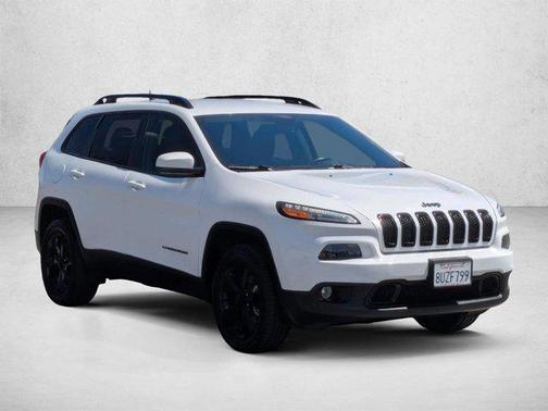 Bright White Clearcoat 2018 Jeep Cherokee Limited