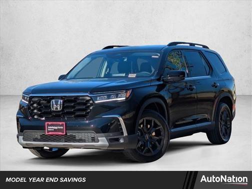 2025 Honda Pilot Touring 8-Passenger