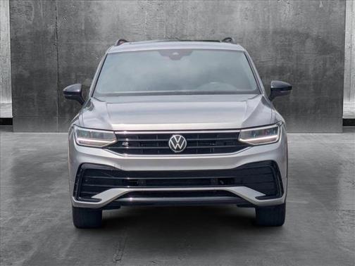 2022 Volkswagen Tiguan 2.0T SE R-Line Black 4MOTION