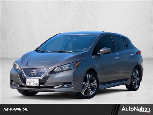 2022 Nissan Leaf SV 40 kWh