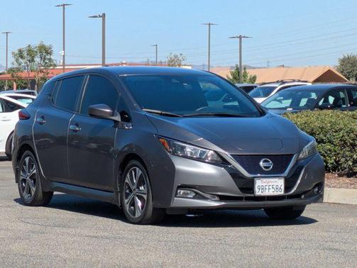 2022 Nissan Leaf SV 40 kWh