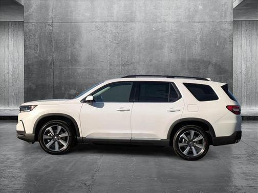 2025 Honda Pilot Touring 8-Passenger