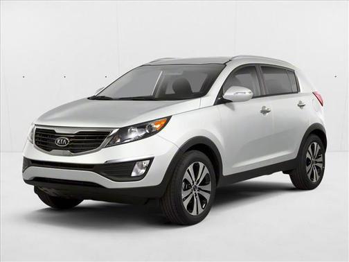 Clear White 2013 Kia Sportage LX