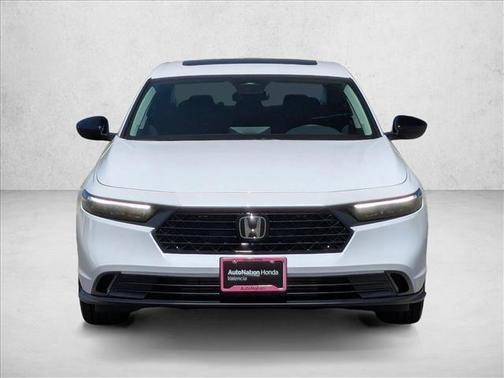 Platinum White Pearl 2026 Honda Accord SE