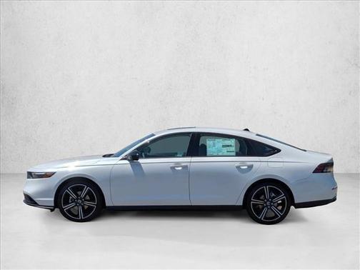 Platinum White Pearl 2026 Honda Accord SE