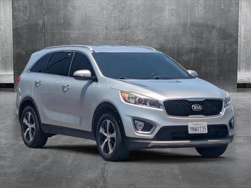 2016 Kia Sorento EX