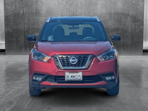 2019 Nissan Kicks SR